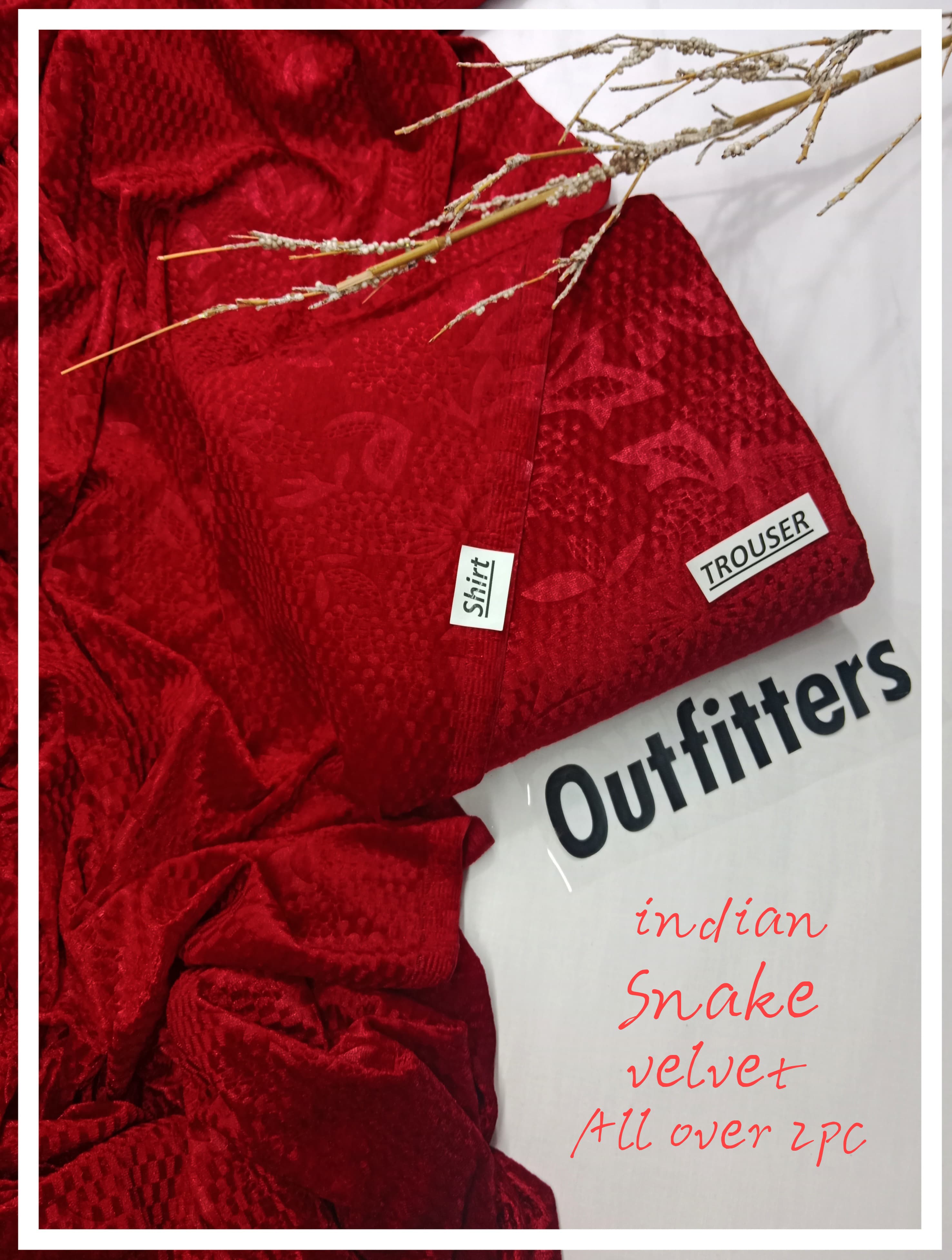 Indian Snake 🐍 Velvet 2pc