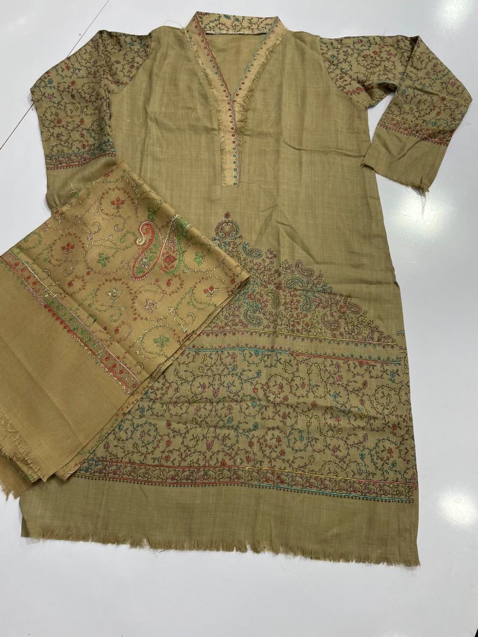Pashmina Kashmiri Embroidered Stoles 1