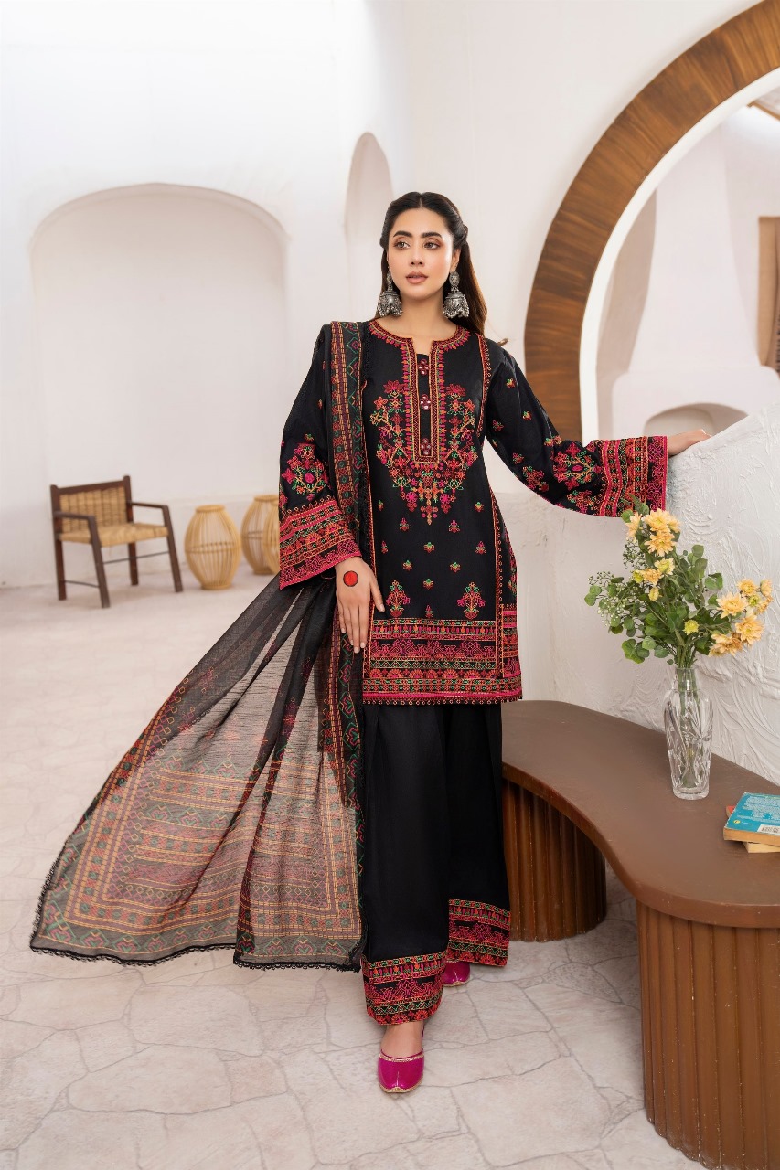 Luxury Ready To Wear 3pc 10