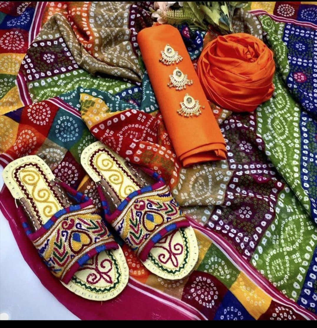 Kattan Silk Dress With HANDMADE Slippers