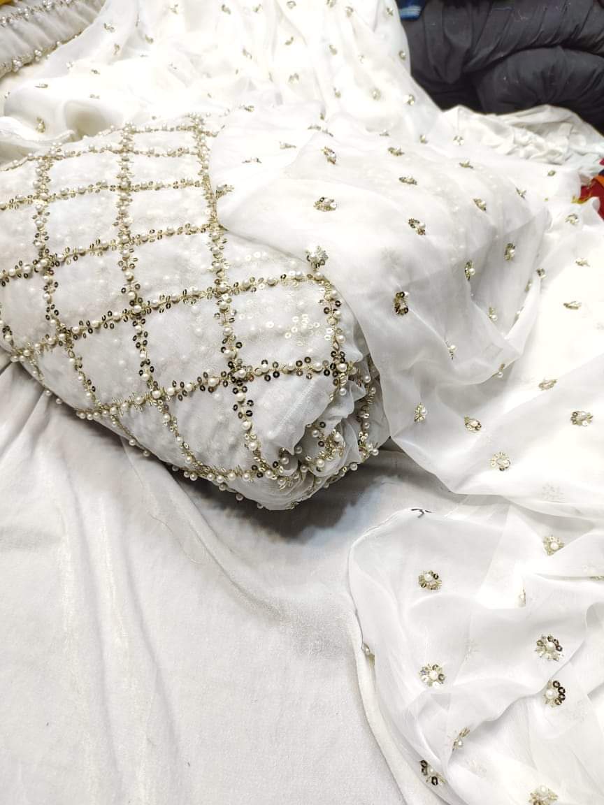 Sequence Pearl Work 2pc