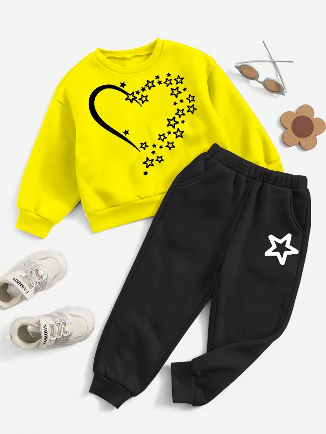 *Kids Winter Collection* 🥶  *_SWEATSHIRT &TROUSER_* 😍  Fabric: *Fleece* 👍🏻