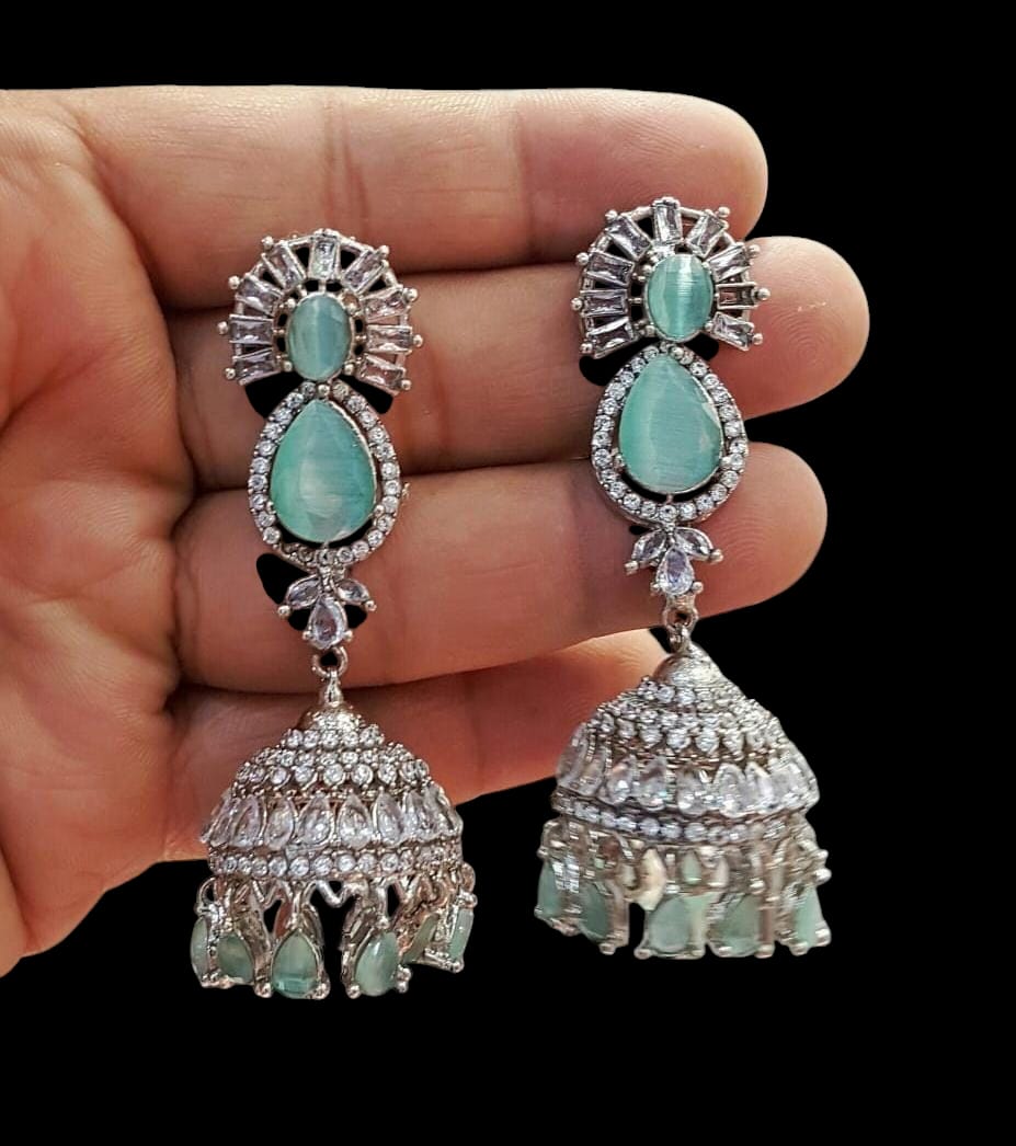 Zarqon Jhumki