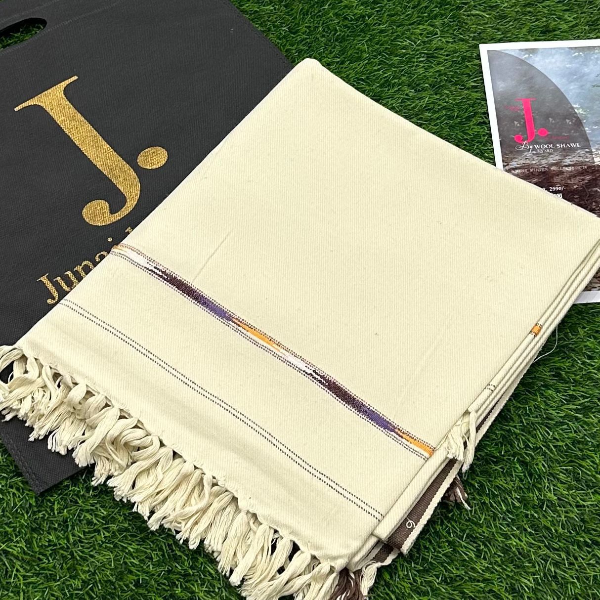 Mardana Shawls 😍* Stuff : Soft Wool
