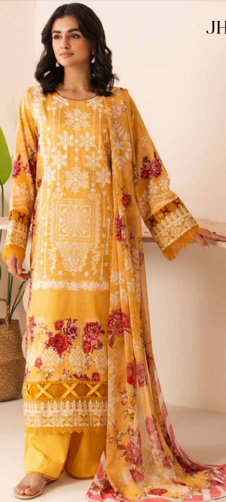 💯 Original Johra Embroidered Lawn 3pc