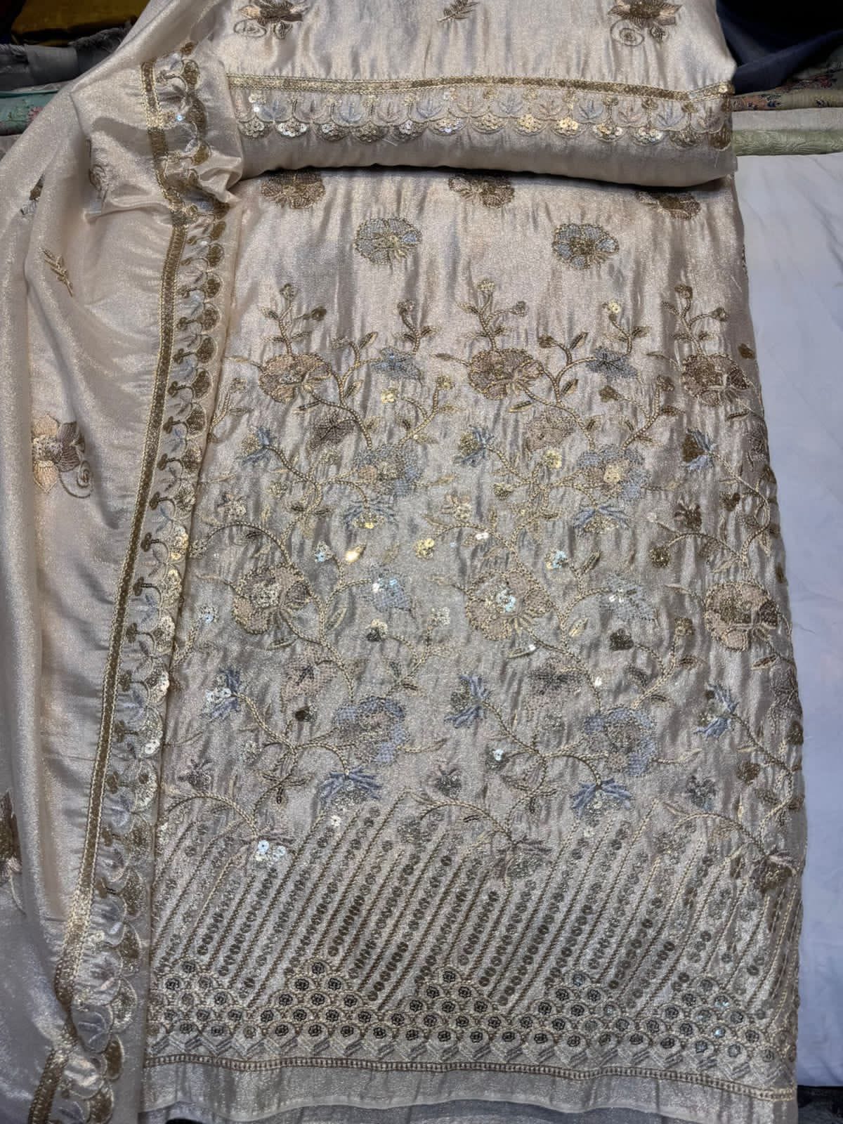 Shimmery 3pc Dress 👗