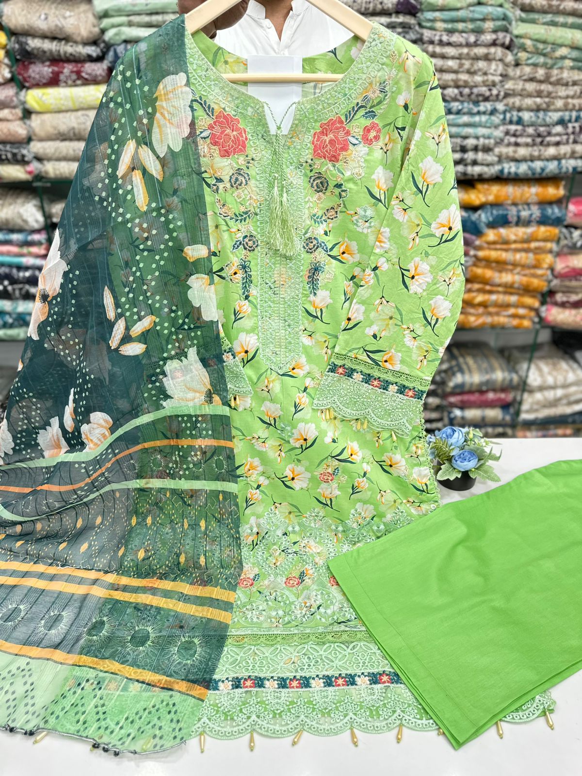 Lawn Stitch 3pc 💞 2