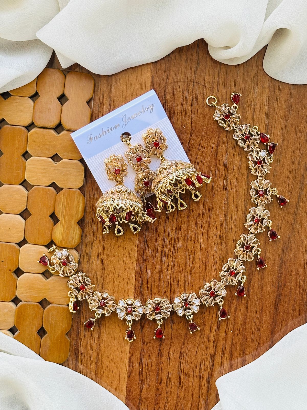 Zarqon Necklace