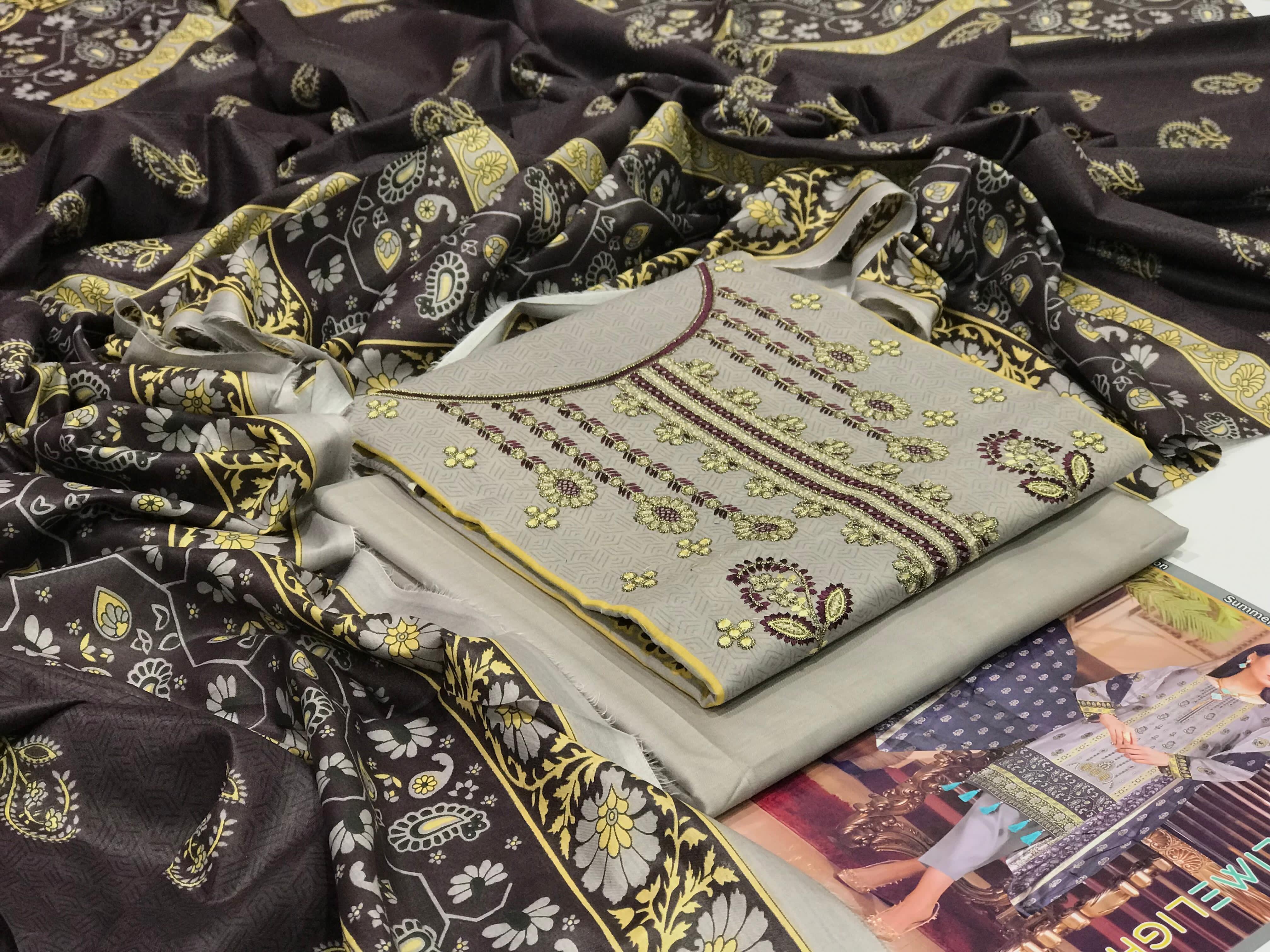 Embroidered Lawn 3pc