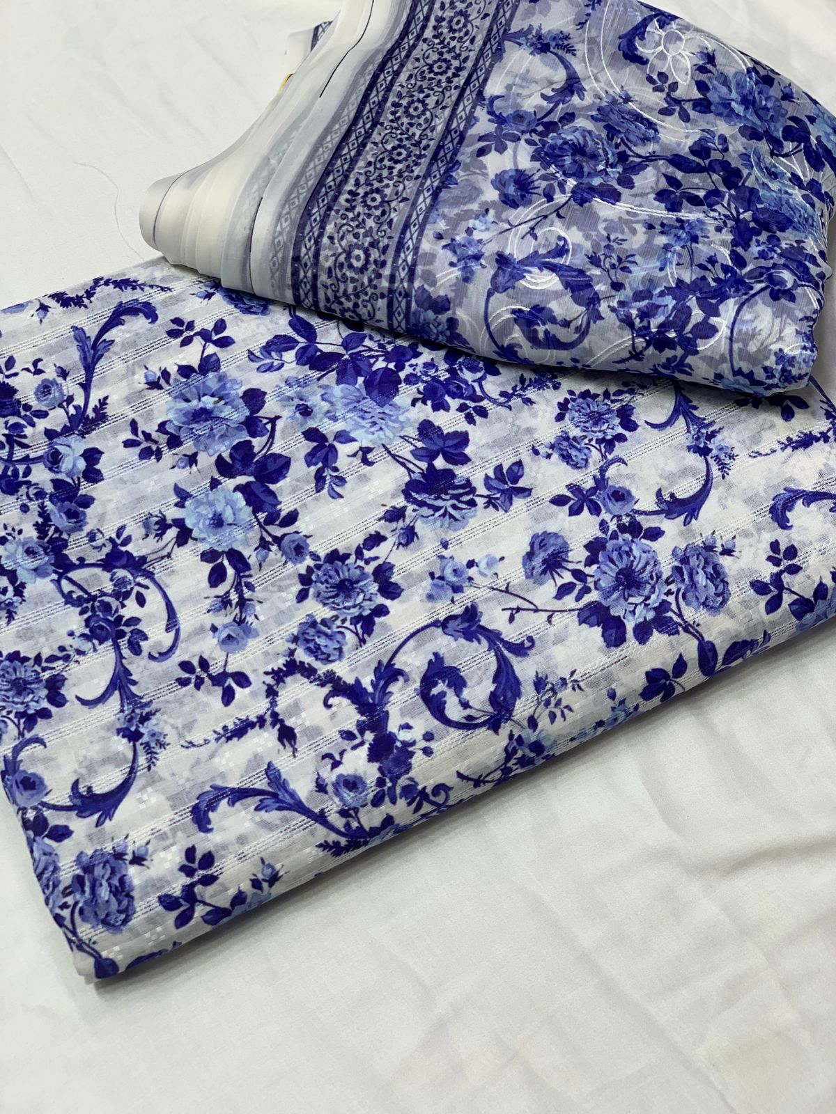 Swiss Doriya Lawn 3pc Unstitch