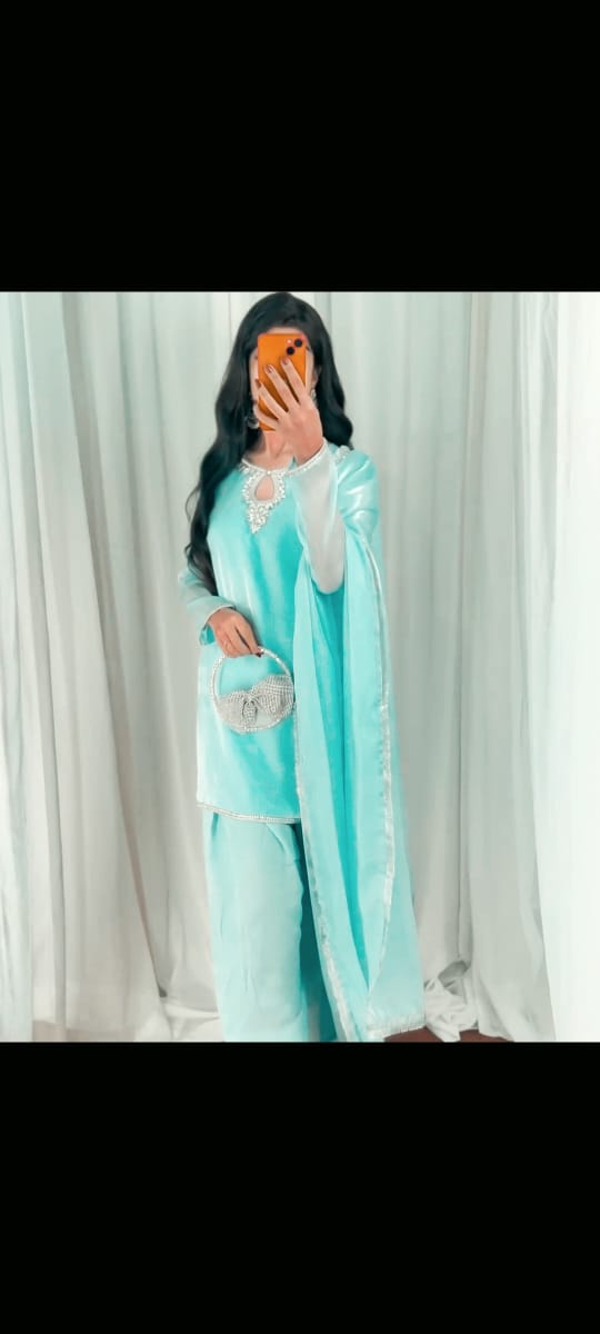 Lawn Silk 3pc Stitch With Farshi Shalwar