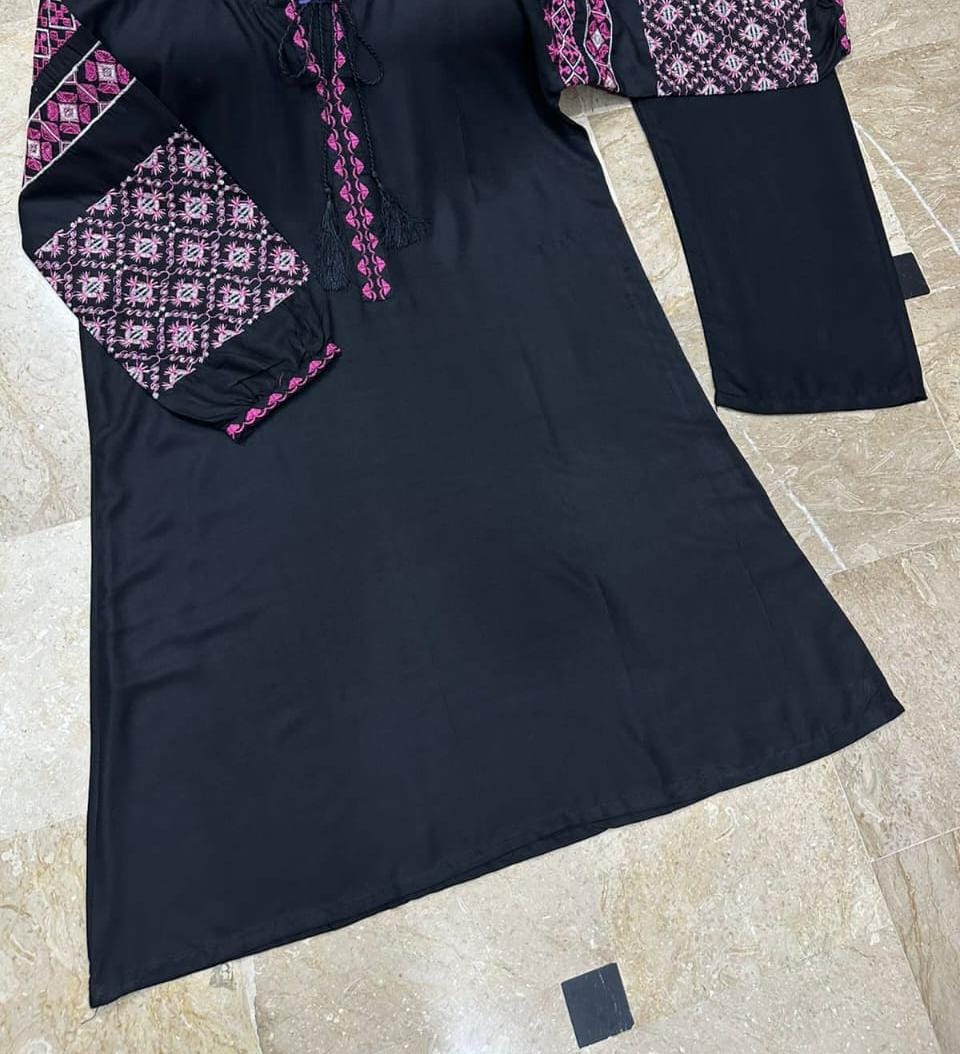 Airline embroidery 2pc