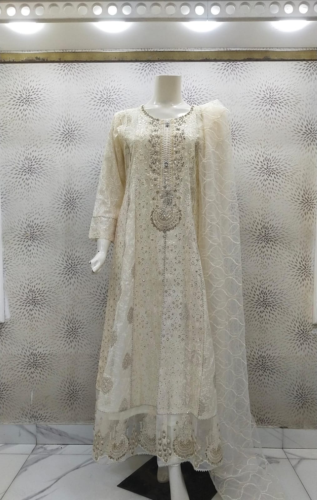 Luxury Organza Maxi 3pc Stitch