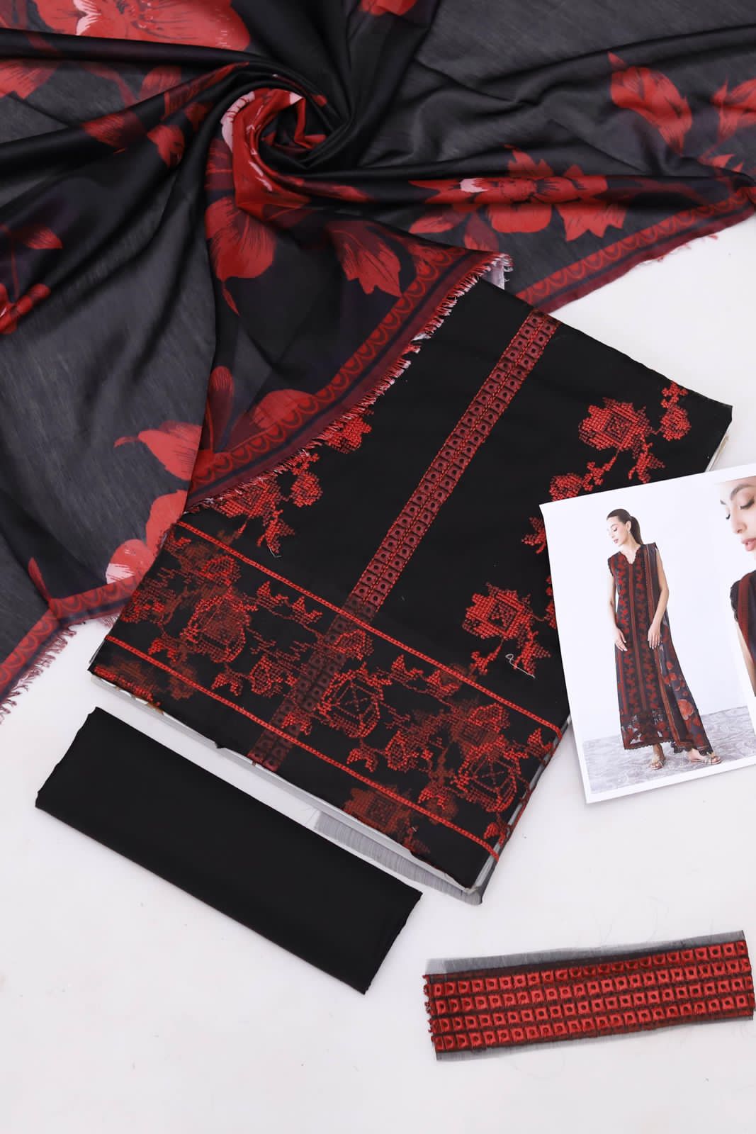 Maria B Lawn Replica 3pc 3