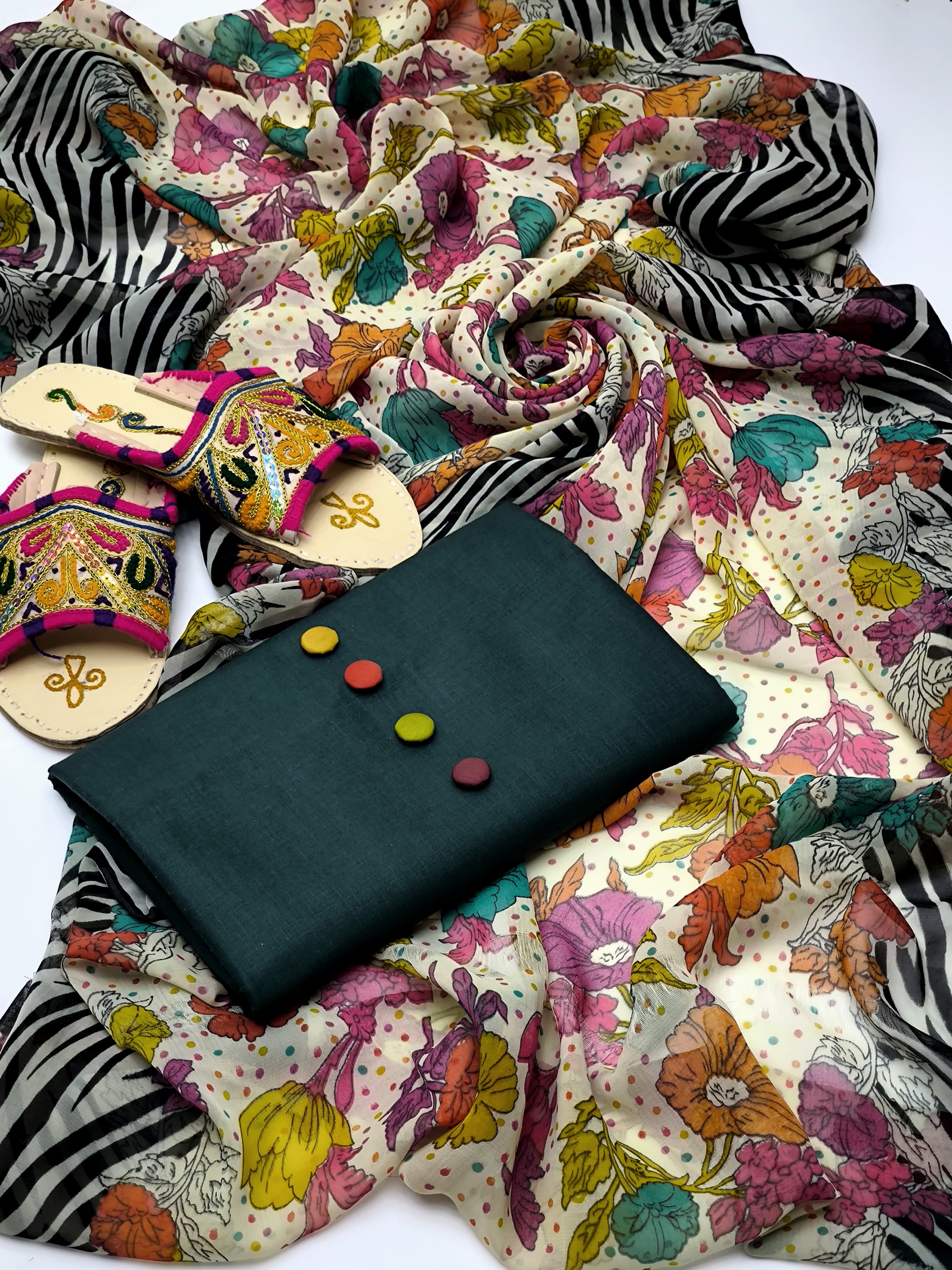 GTM Lawn With Crinkle Chiffon Dupatta