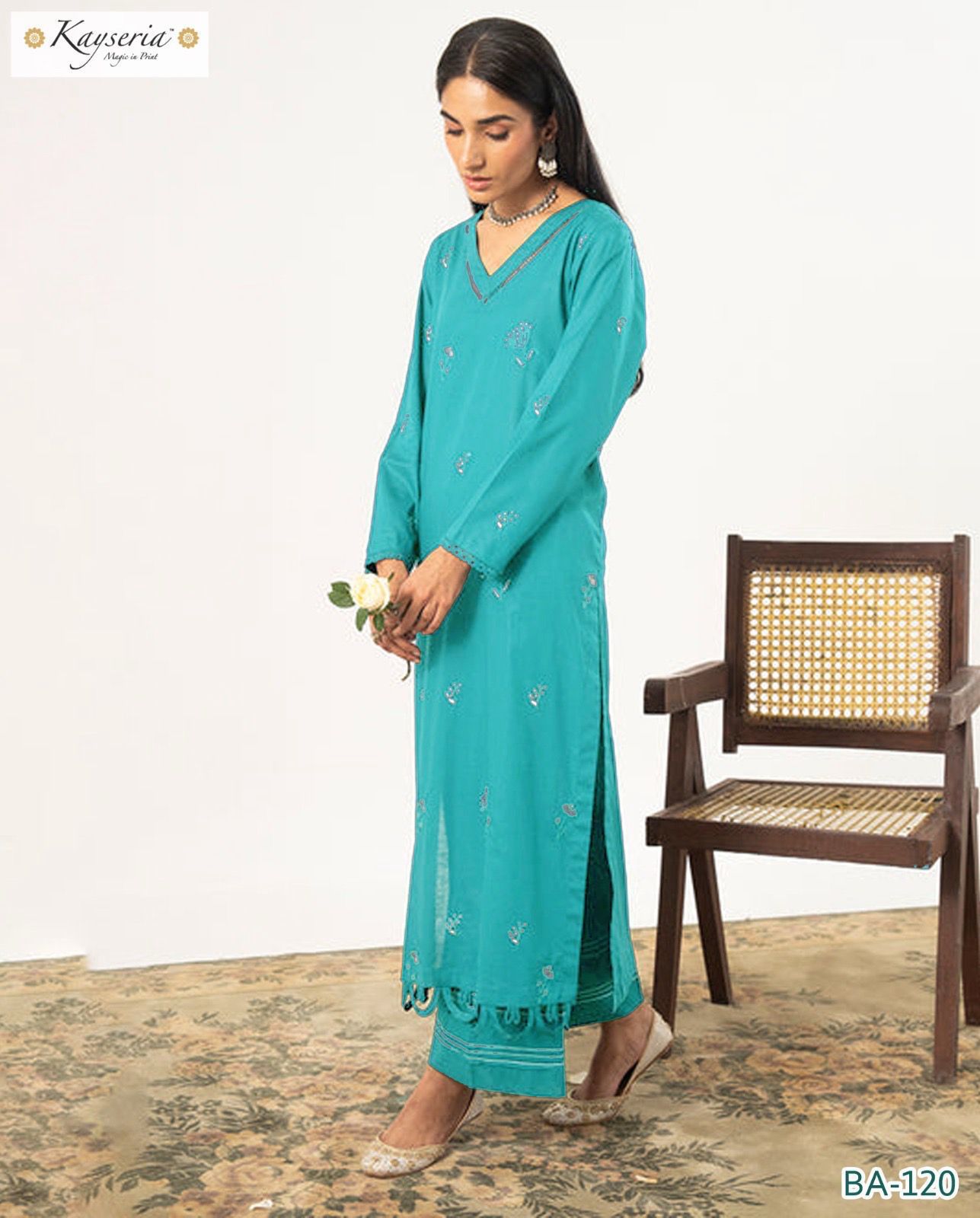 Lawn Embroidered 3pc With Diamond 💎 Dupatta 2