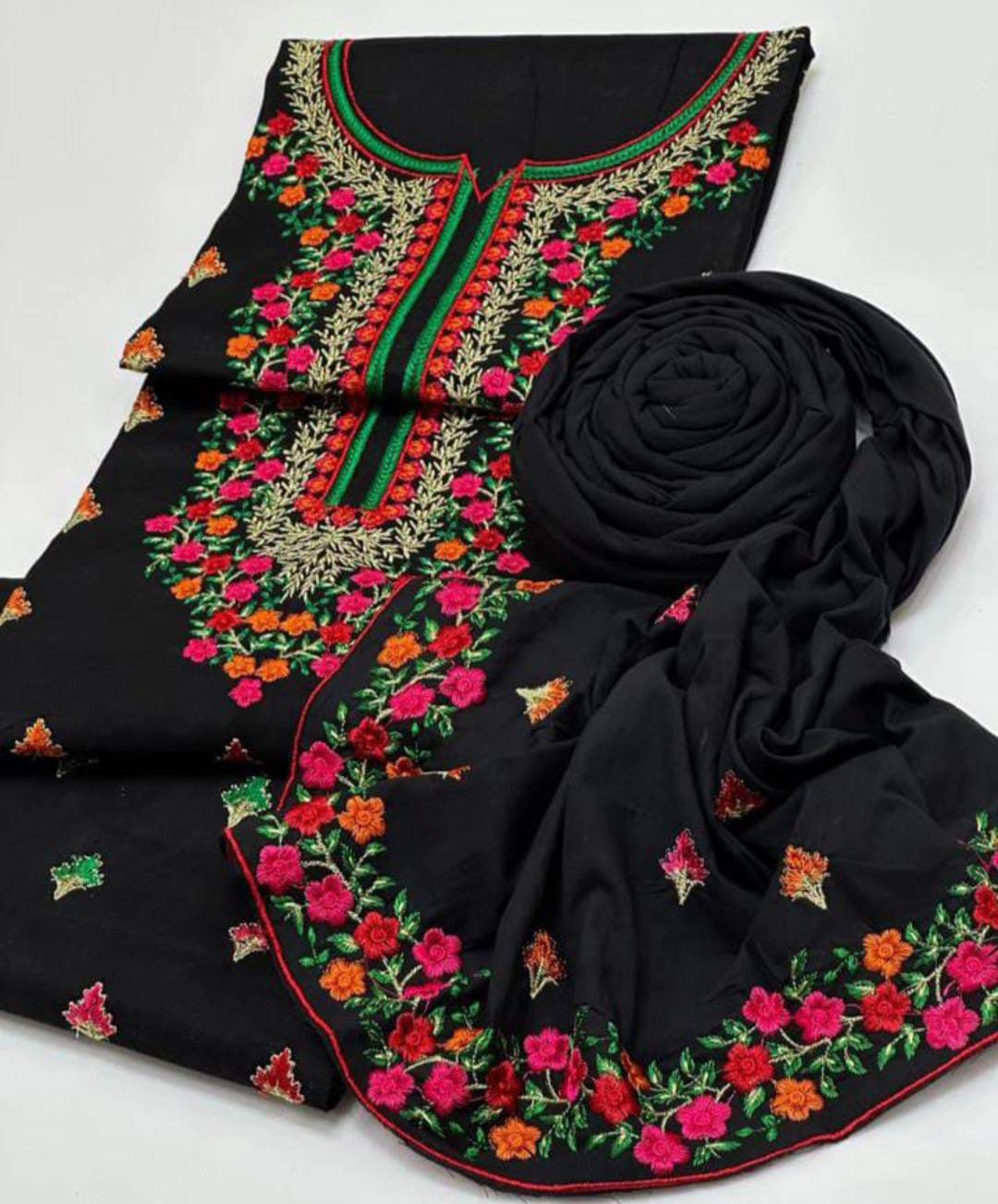 Dreses 63