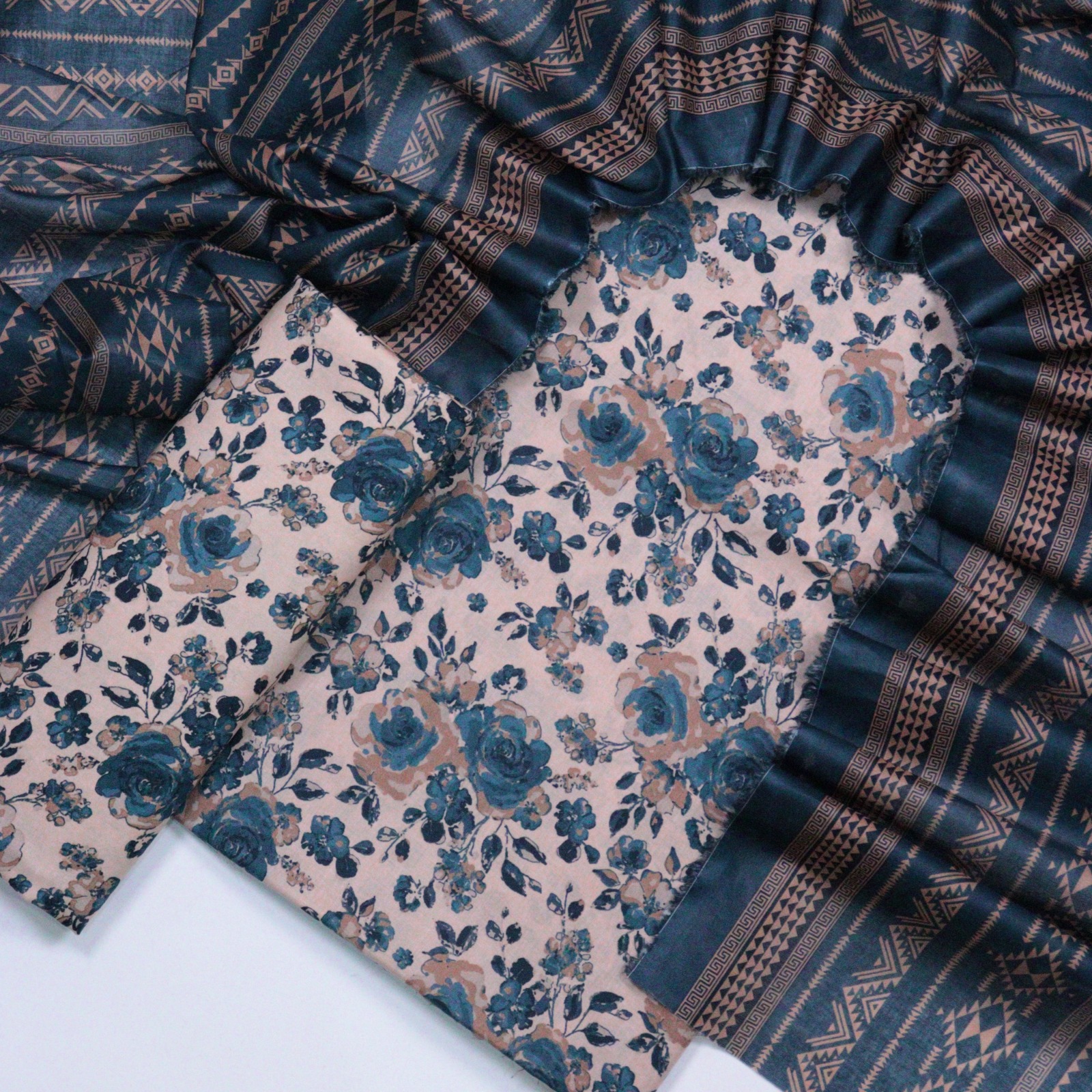 Bin Saeed 3pc Printed Lawn Unstitch 💞