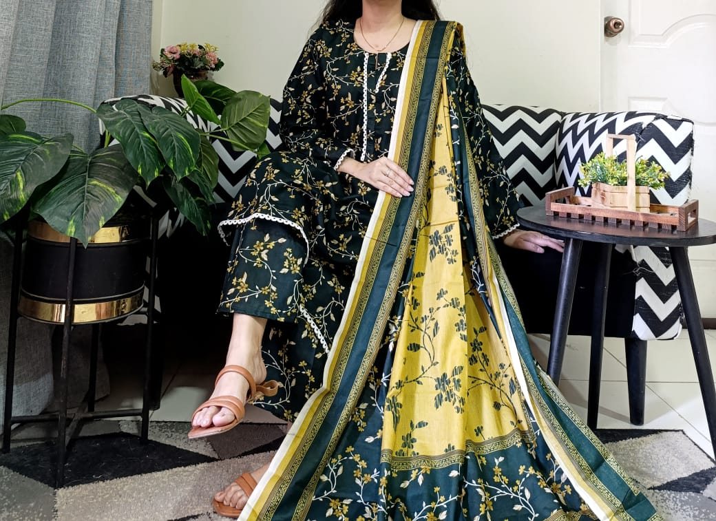 Lalazar Lawn 3pc Stitch