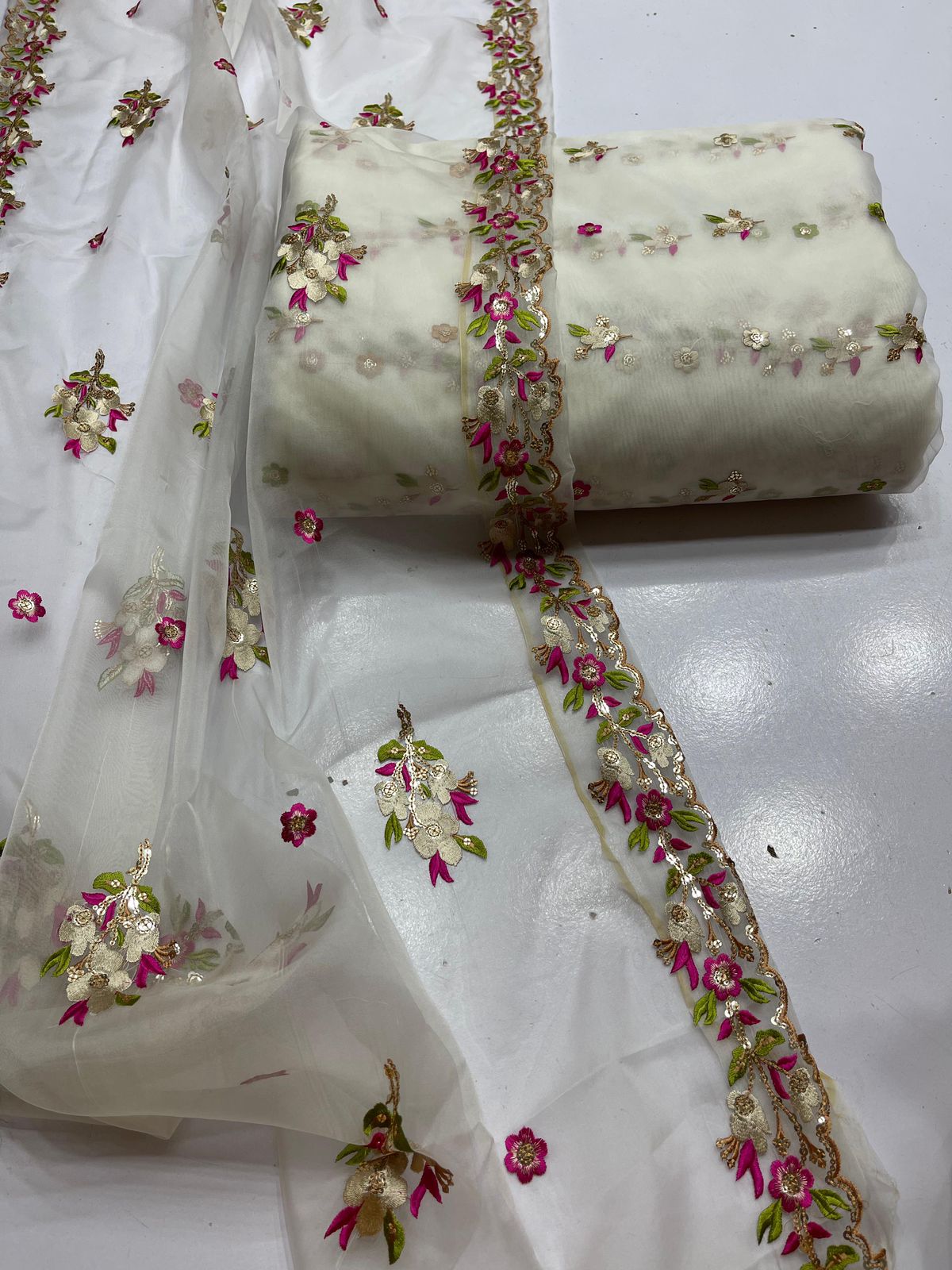 Organza 3pc Unstitch