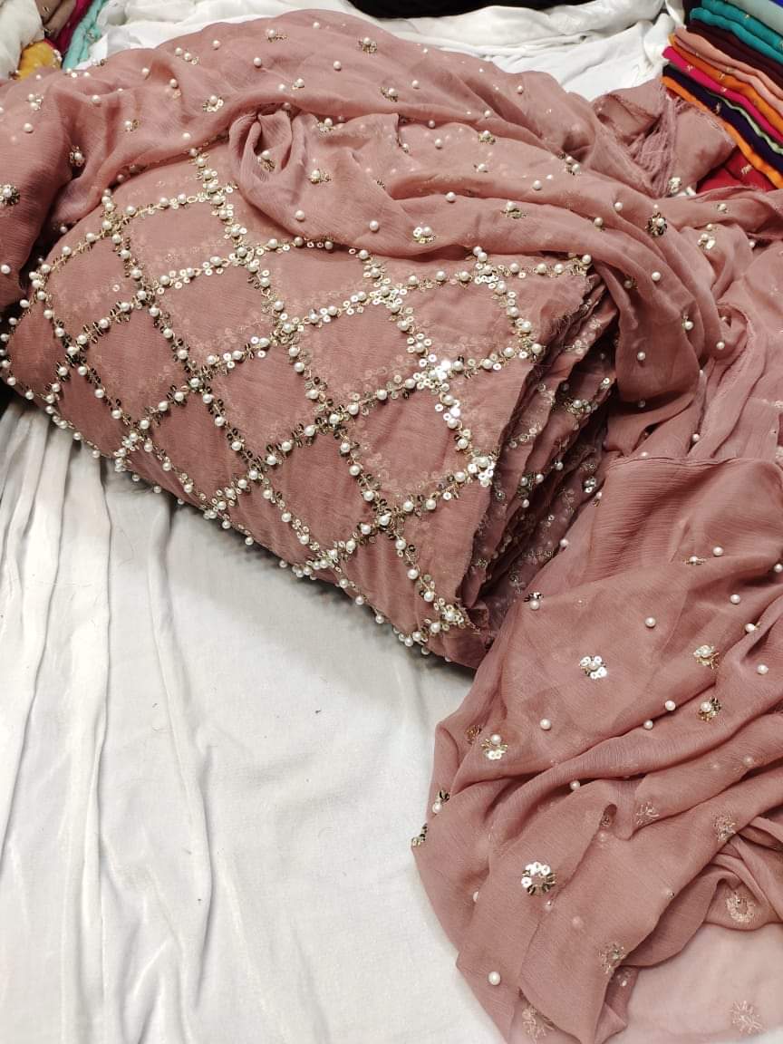 Sequence Pearl Work 2pc 1