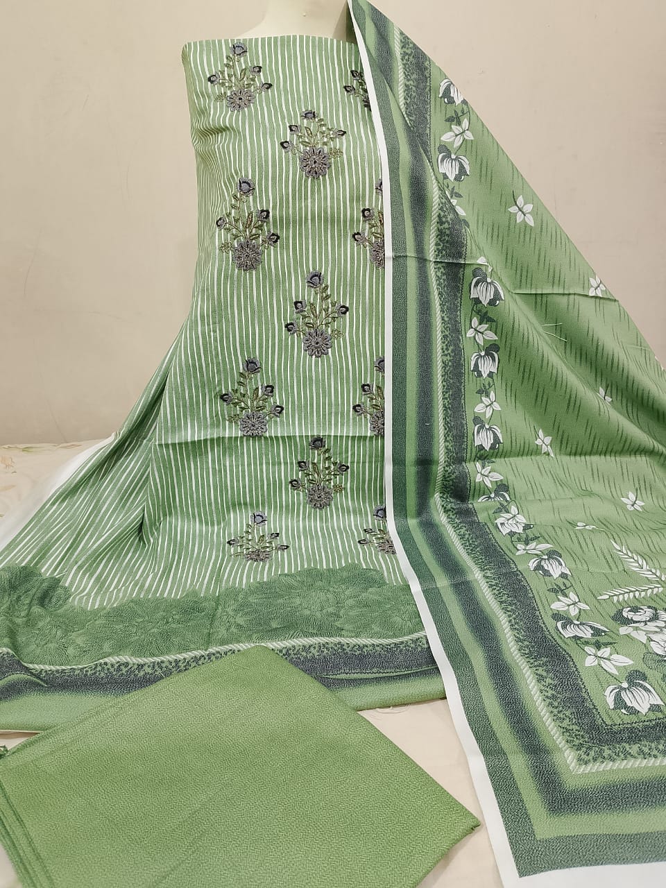 Winter Stitch Collection 3pc