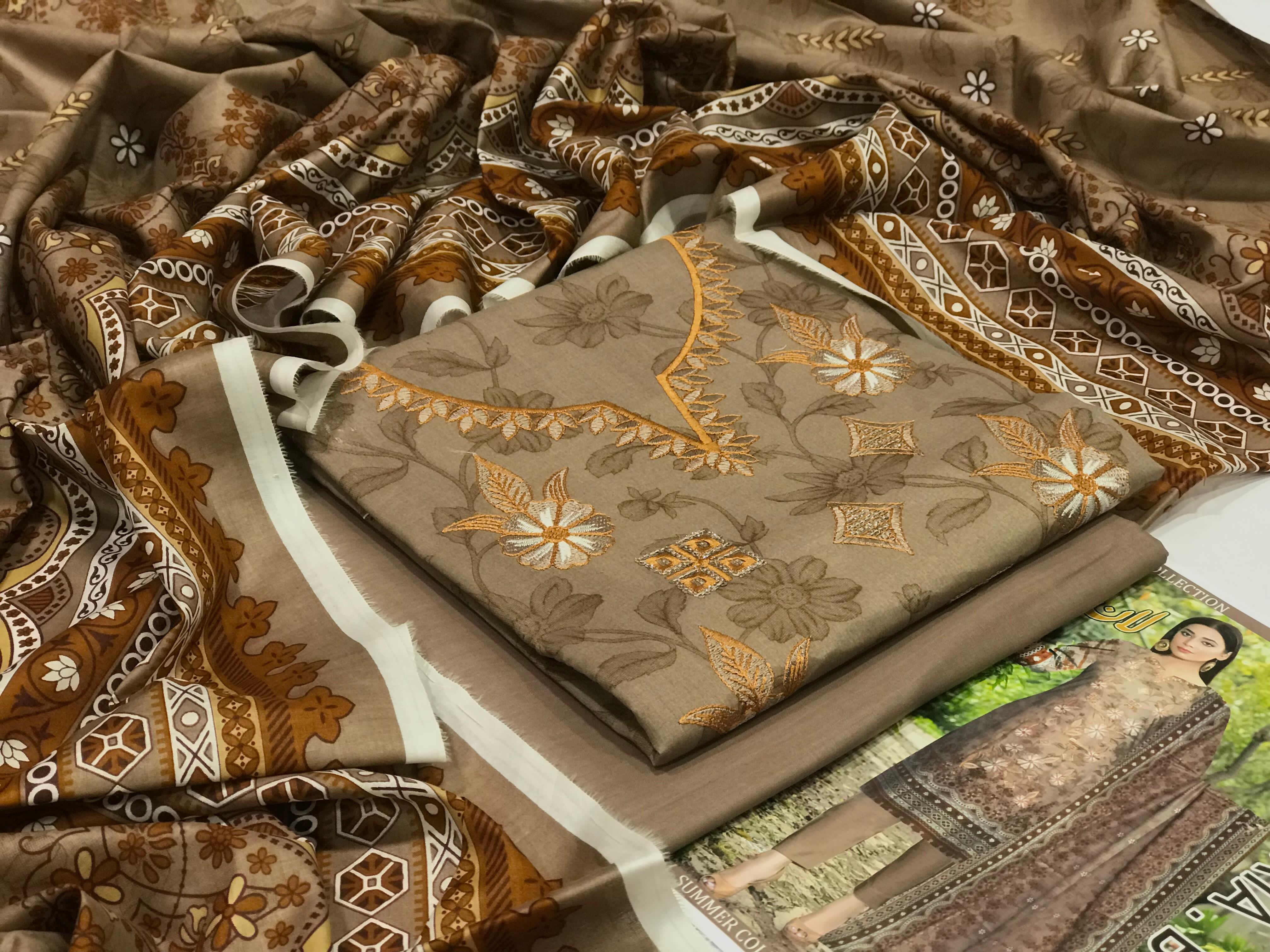 Embroidered Lawn 3pc