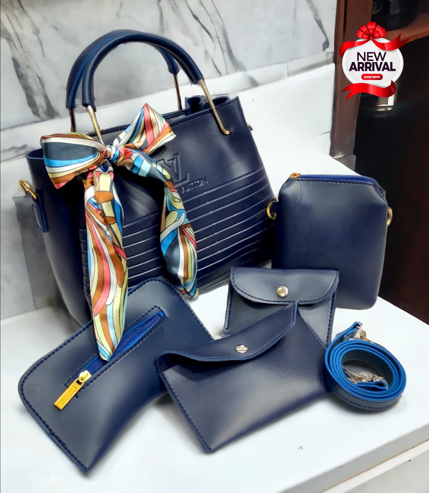 Most Demanded LV 5 Pcs Bag Set For Girls 🎀