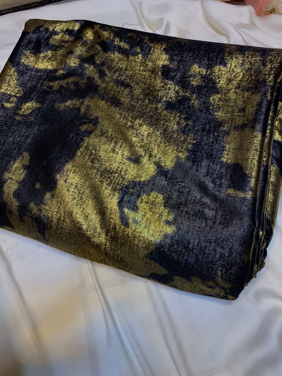 Velvet Silk Shimmer