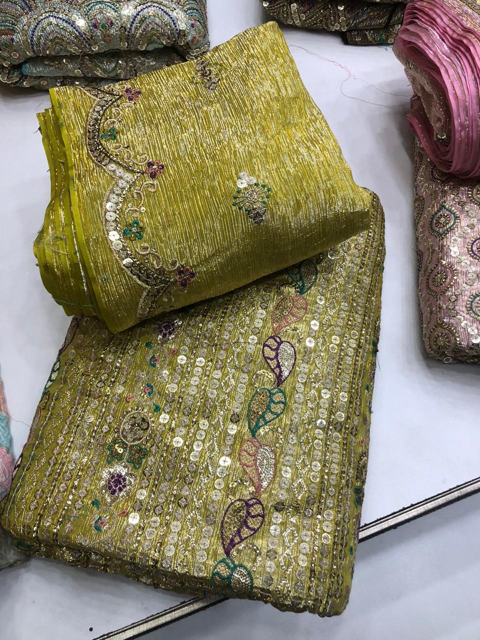 Shimmer Crinkle 3pc Unstitched 1