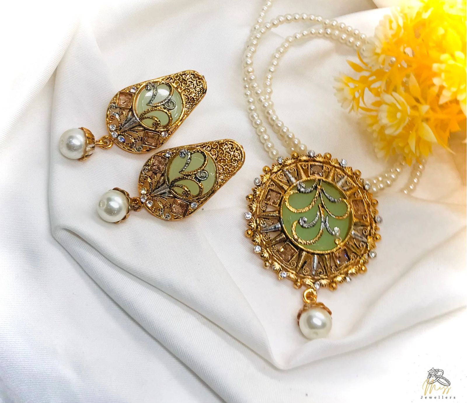 Jewellery 3