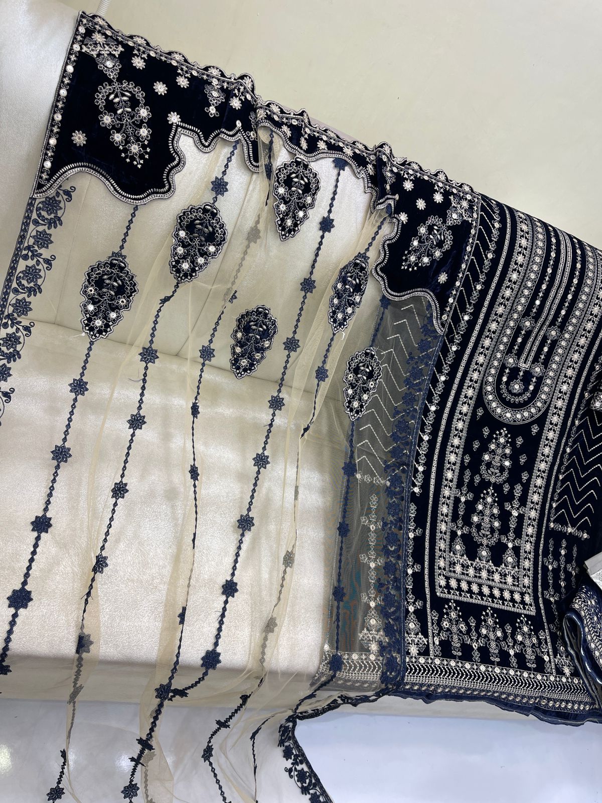 9K Micro Velvet 3pc Resham Work