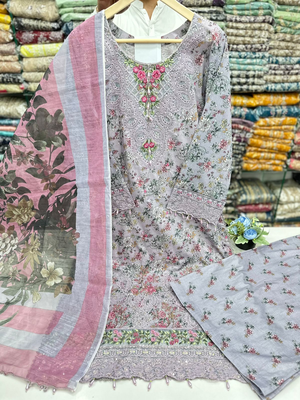 Lawn Stitch 3pc 💞 2