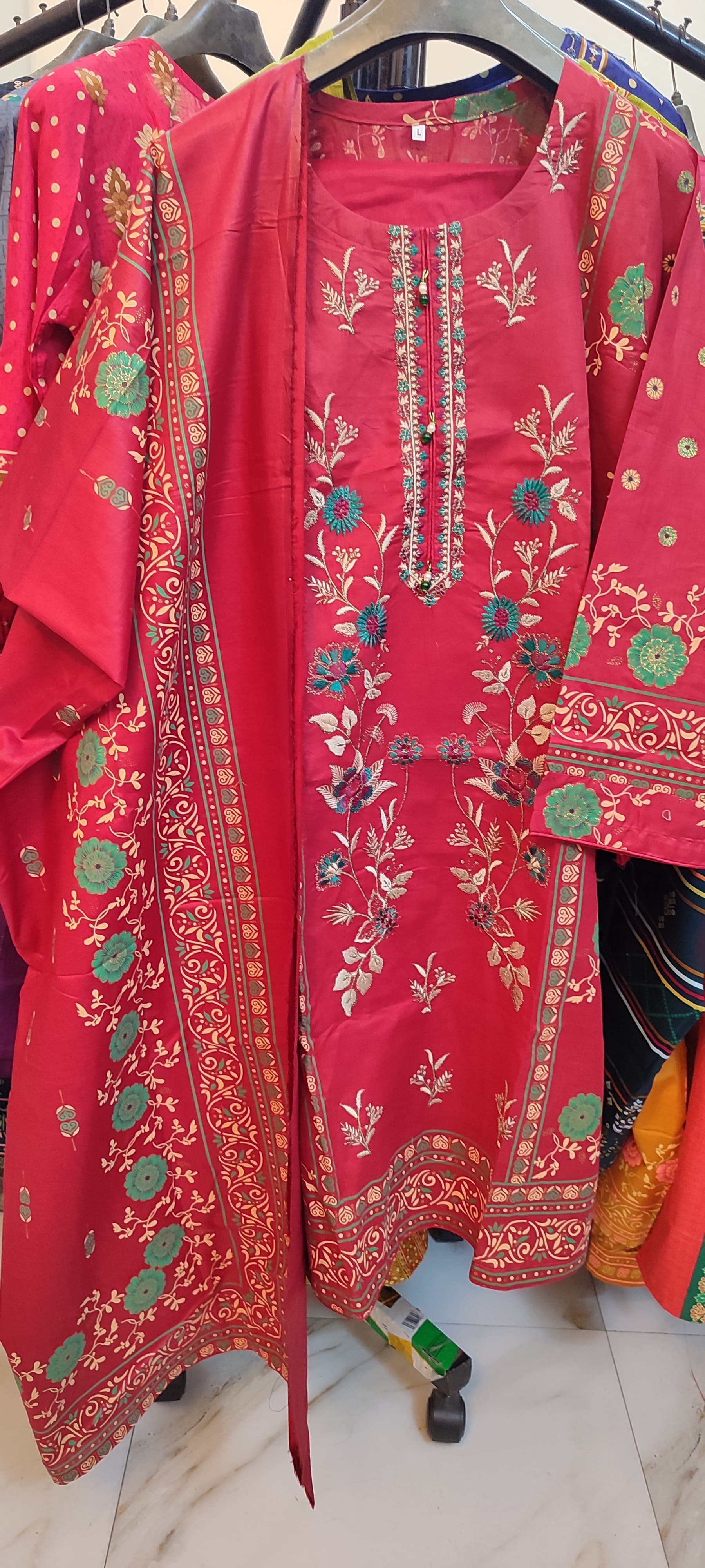 Lawn Embroidered 3pc Stitch