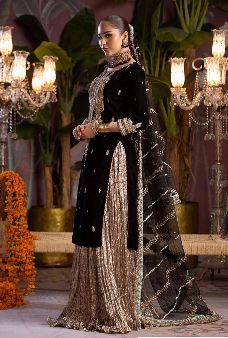 Khuda Bakhsh Velvet Stitch 3pc Dress 👗