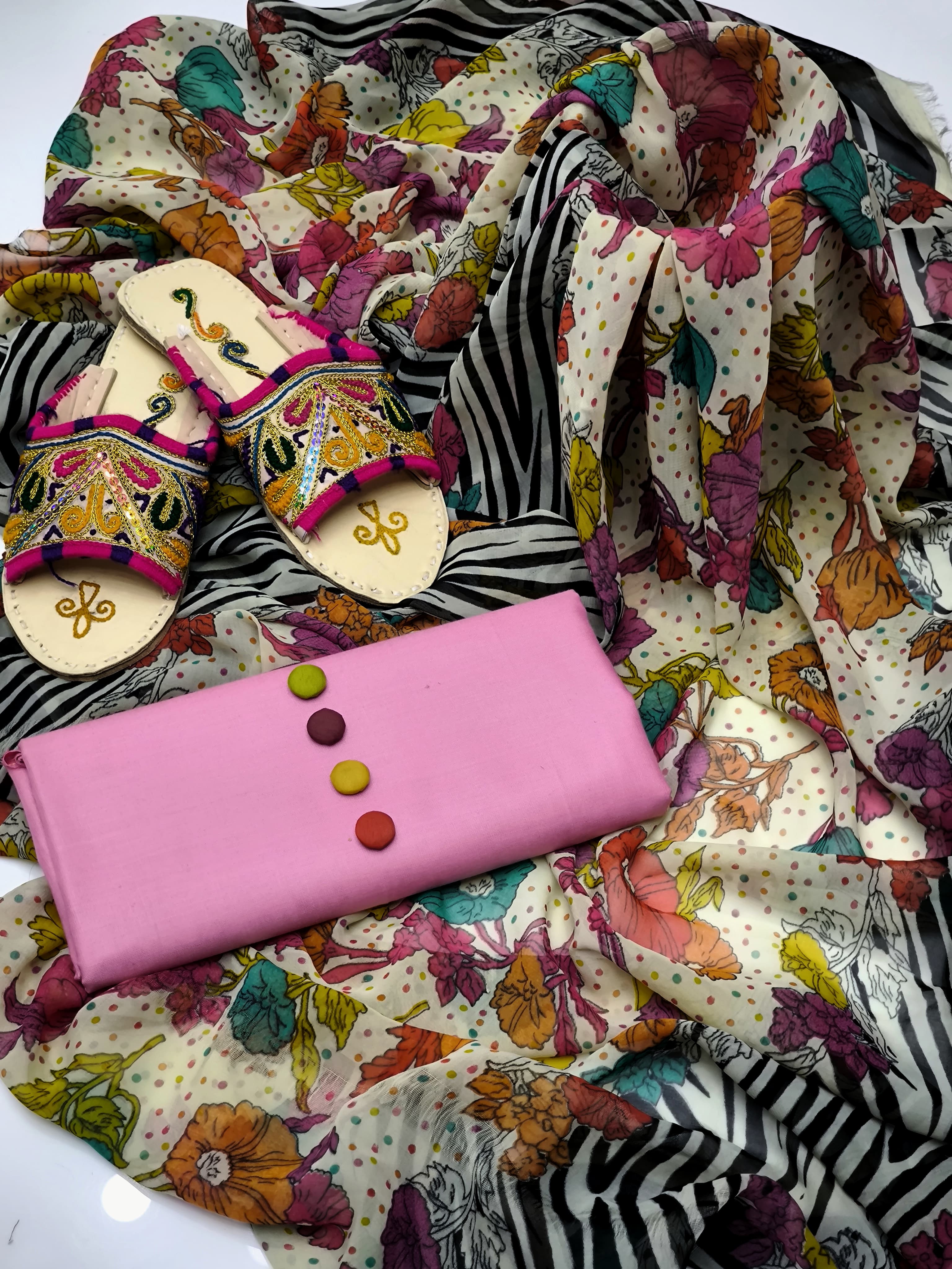 GTM Lawn With Crinkle Chiffon Dupatta