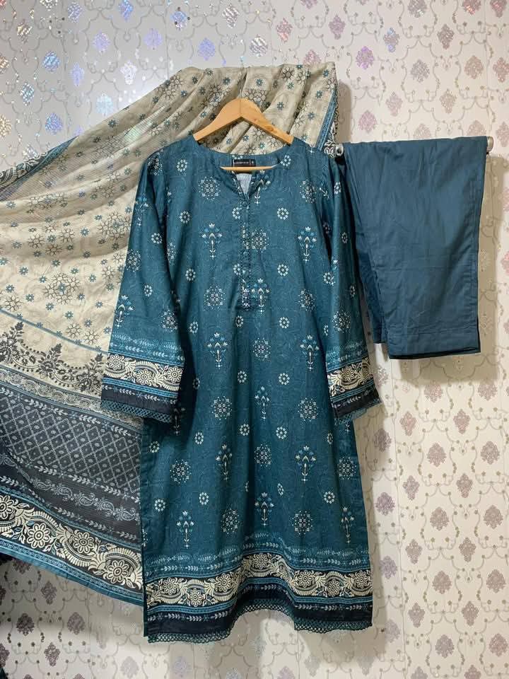 Luxury Lawn Stitch 3pc 2