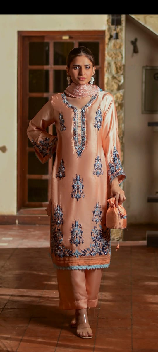 Anmol Silk Stitch 3pc by Mafaz