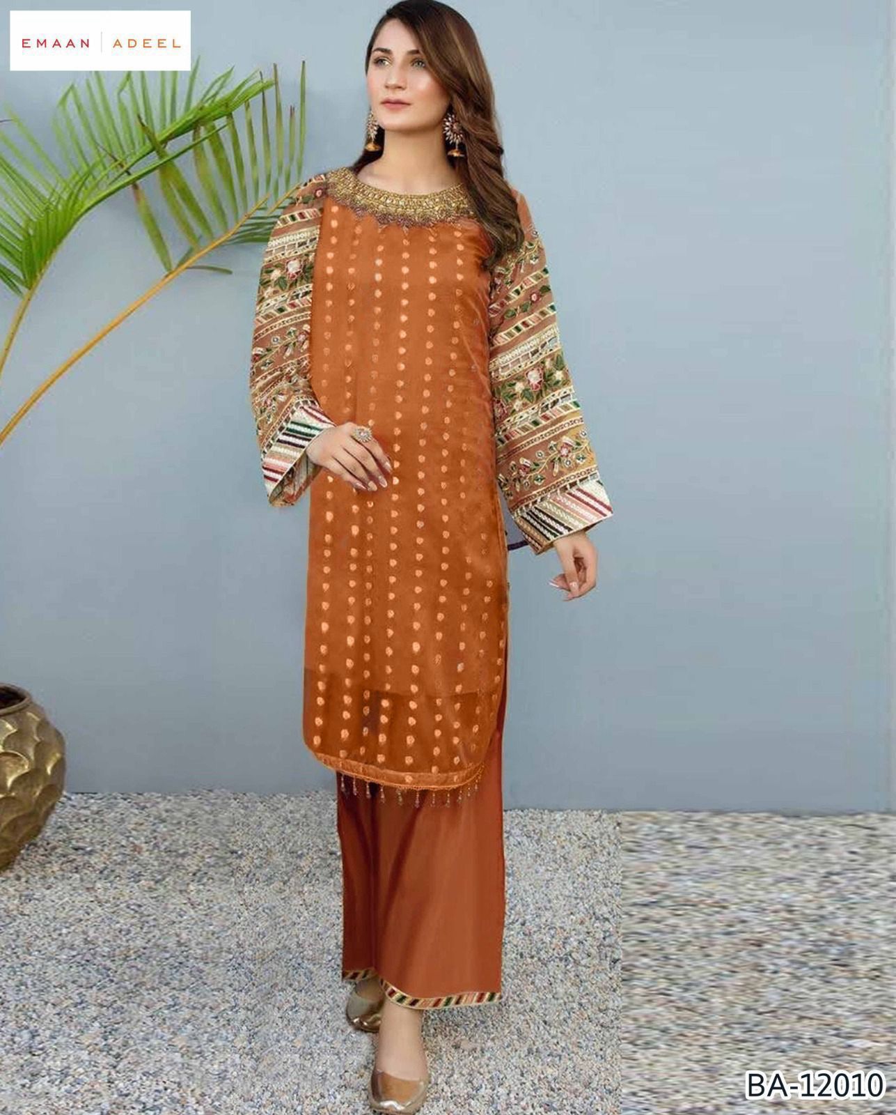 Lawn Embroidered 3pc With Diamond 💎 Dupatta