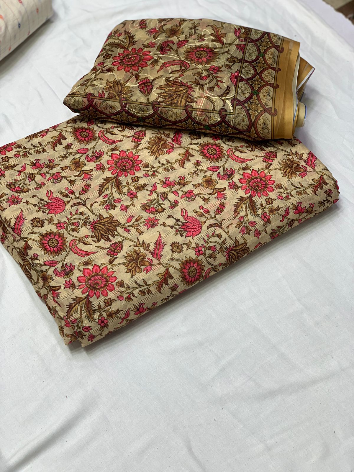 Swiss Doriya Lawn 3pc Unstitch