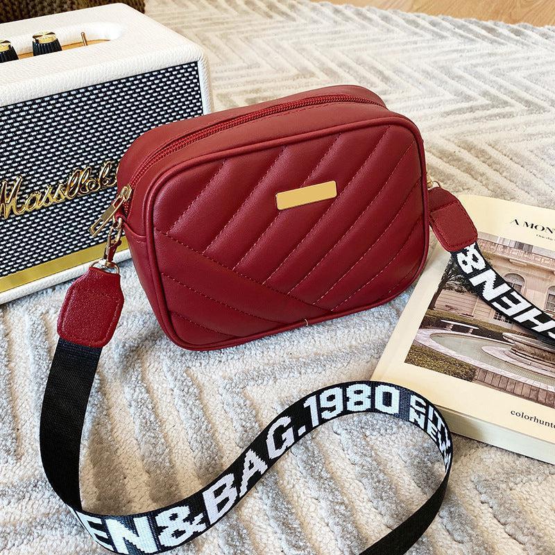 HAND BAG