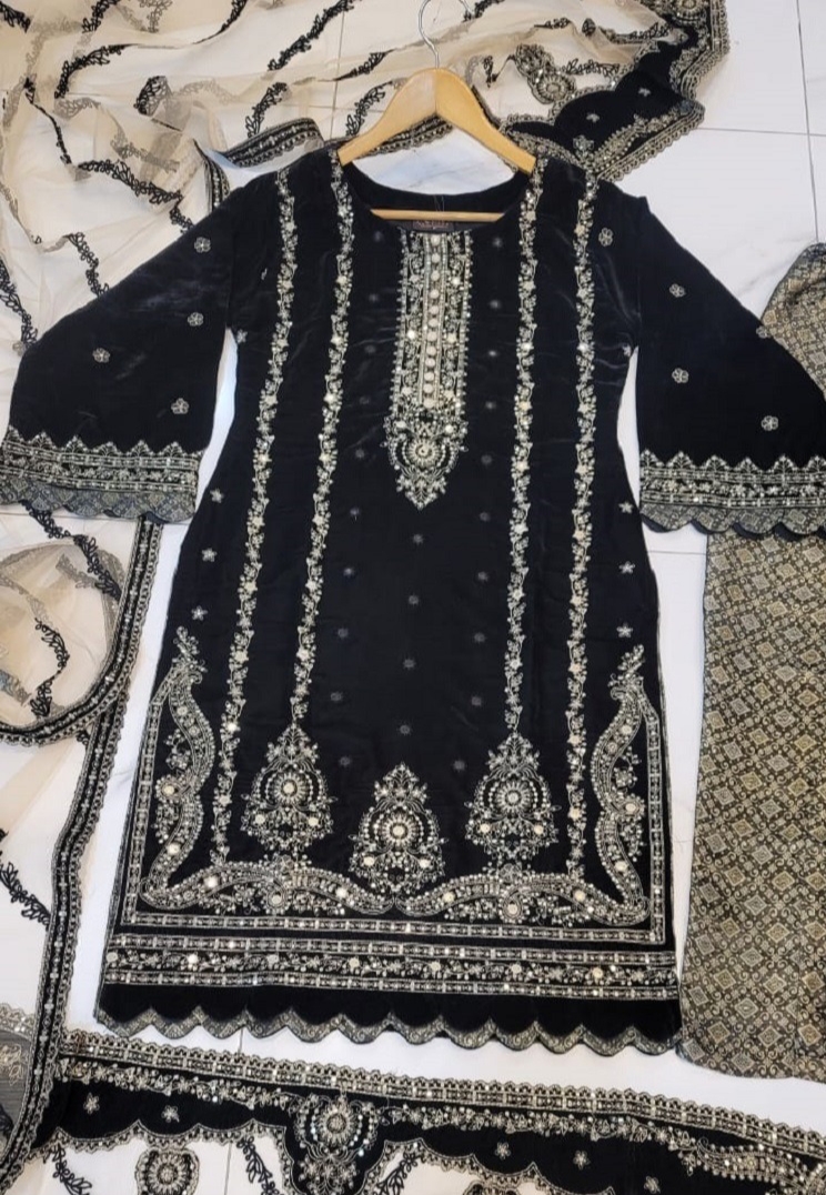 Velvet Ready To Wear 3pc 💞
