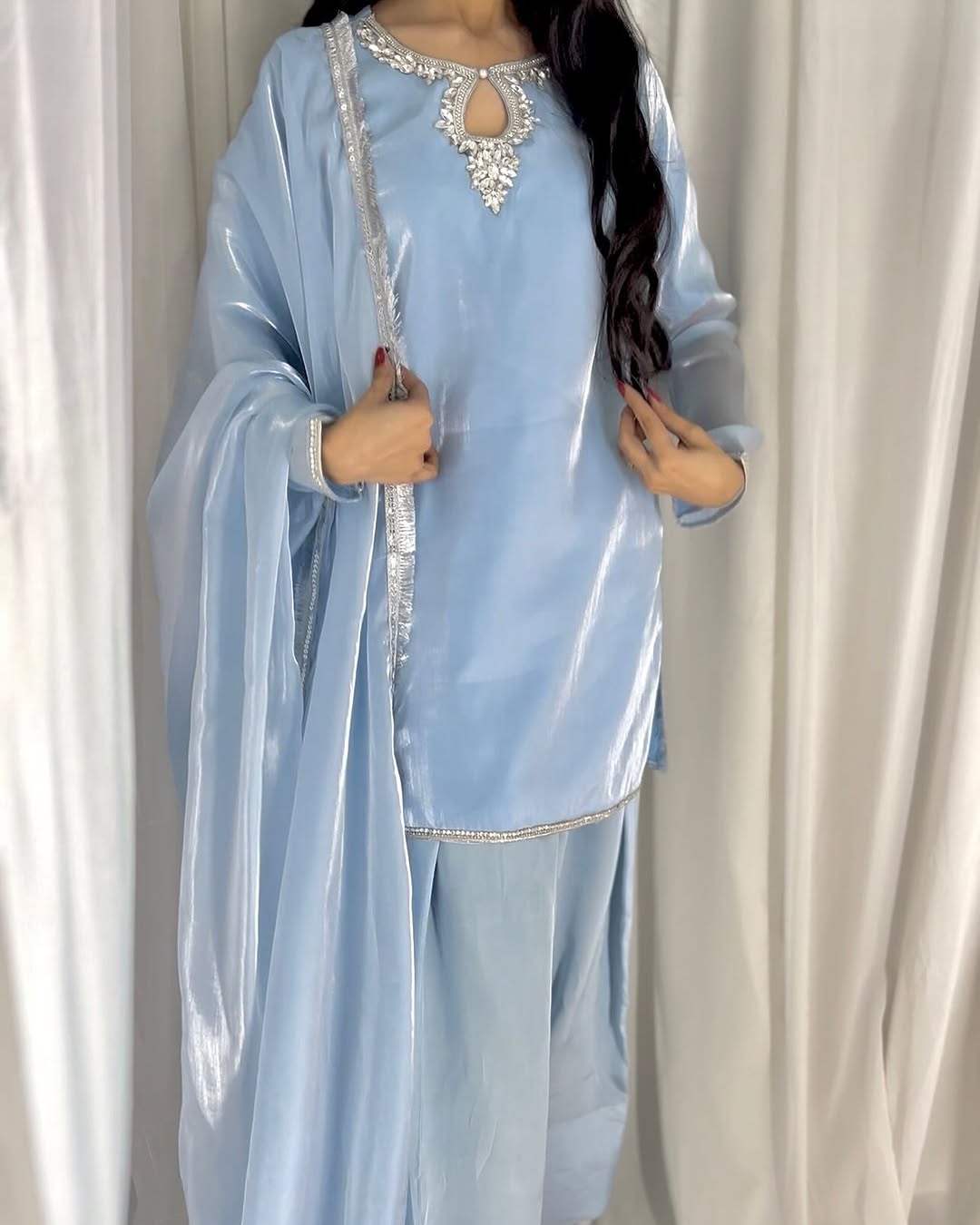 Lawn Silk 3pc Stitch With Farshi Shalwar