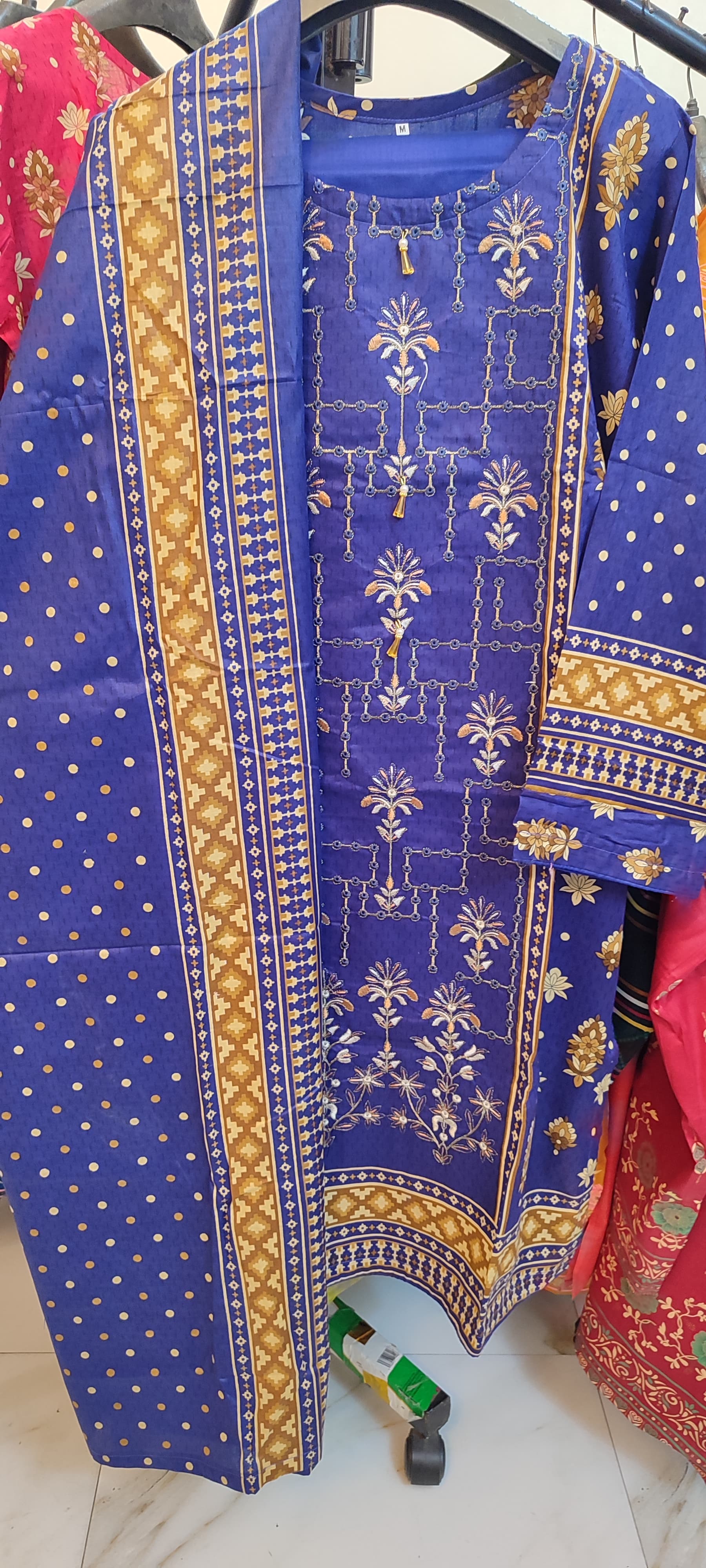 Lawn Embroidered 3pc Stitch