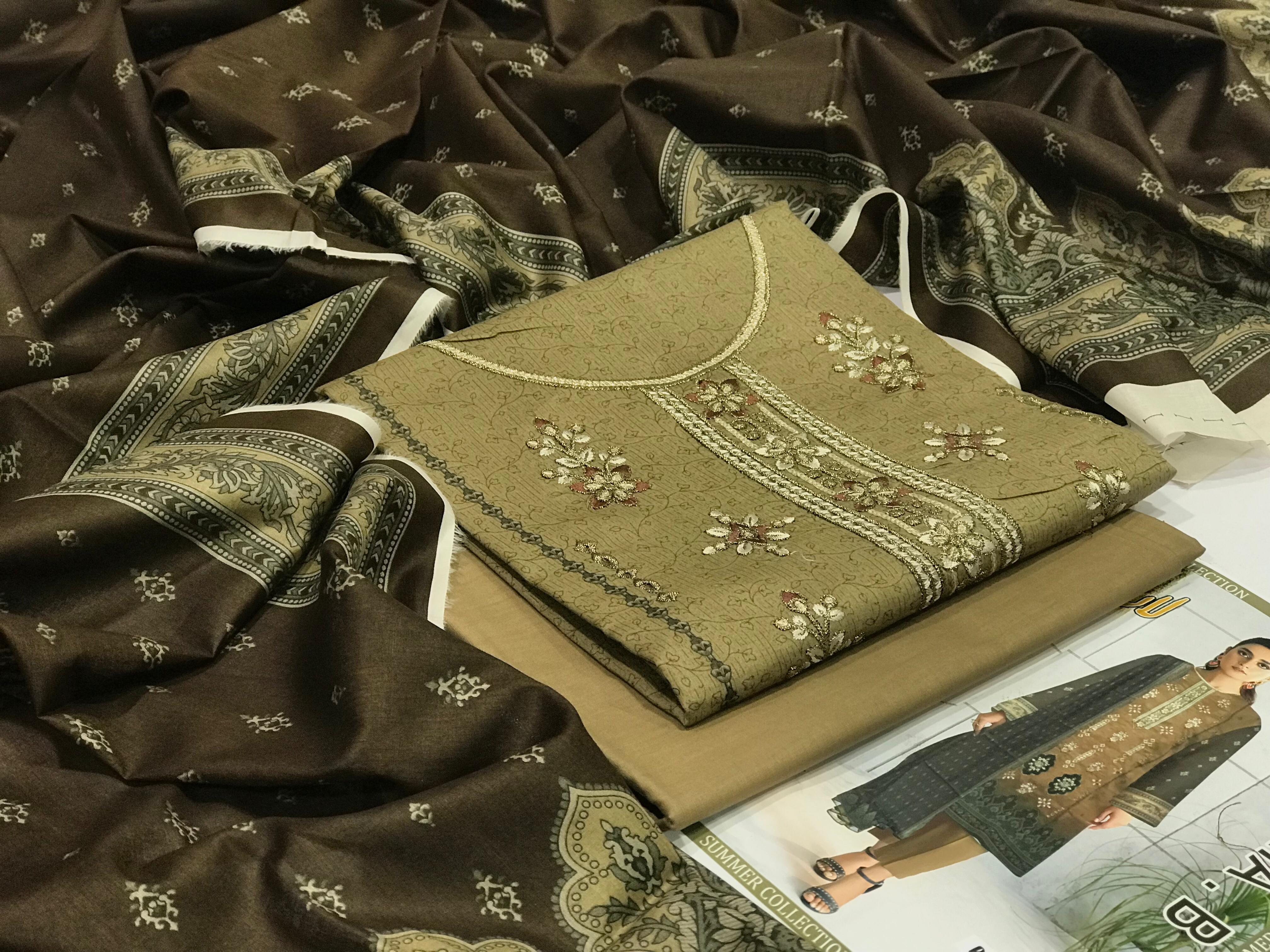 Embroidered Lawn 3pc