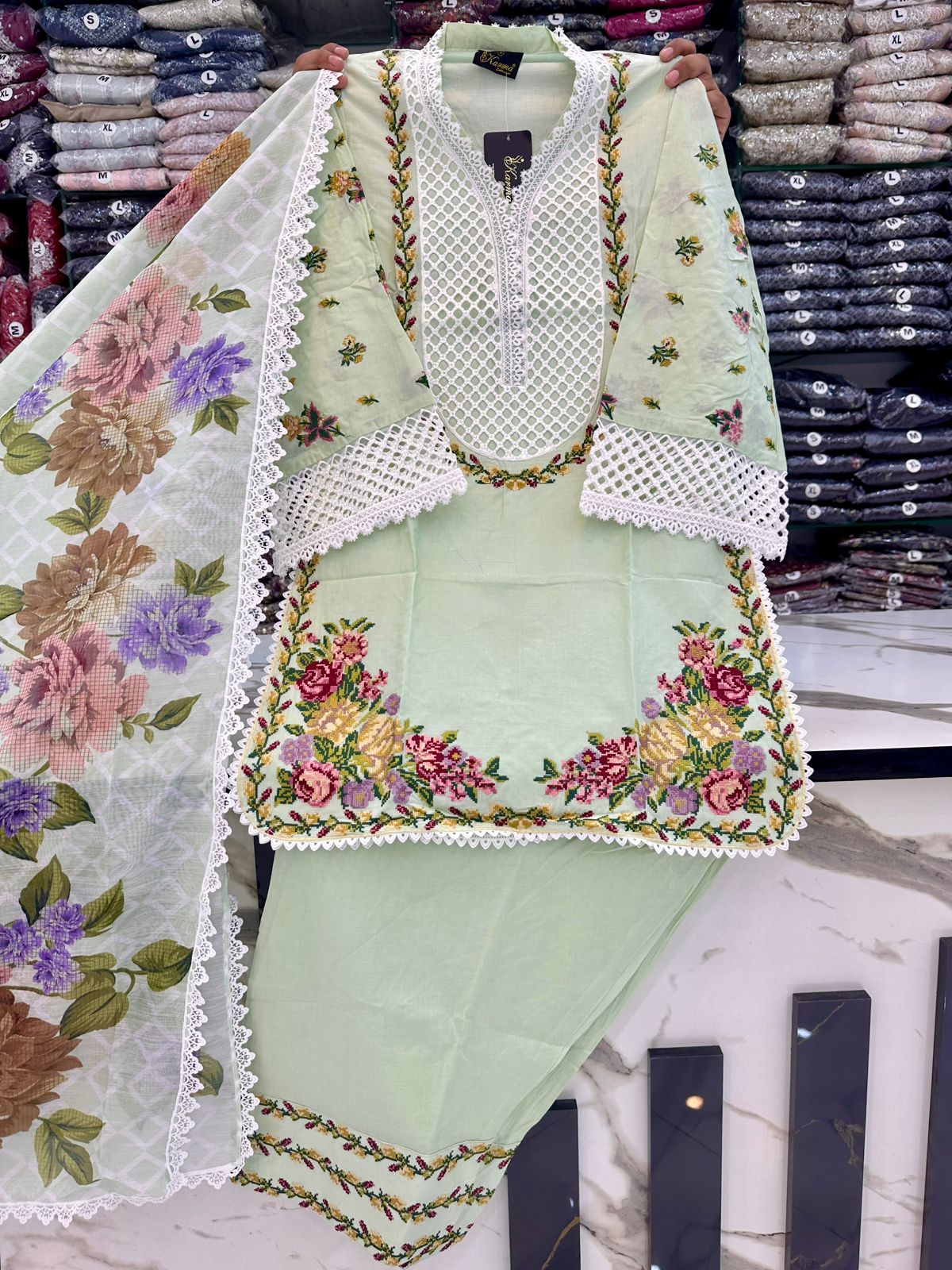 Luxury Ready To Wear 3pc 15