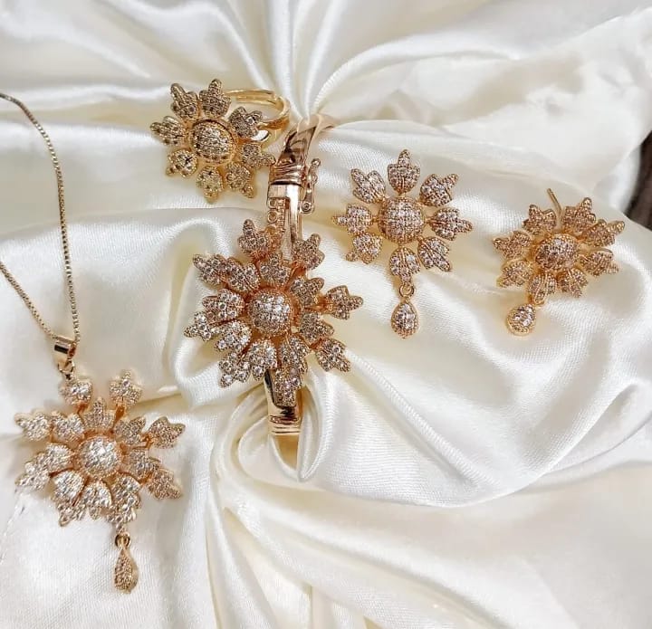 Gold plated zarcoon combo set 💕