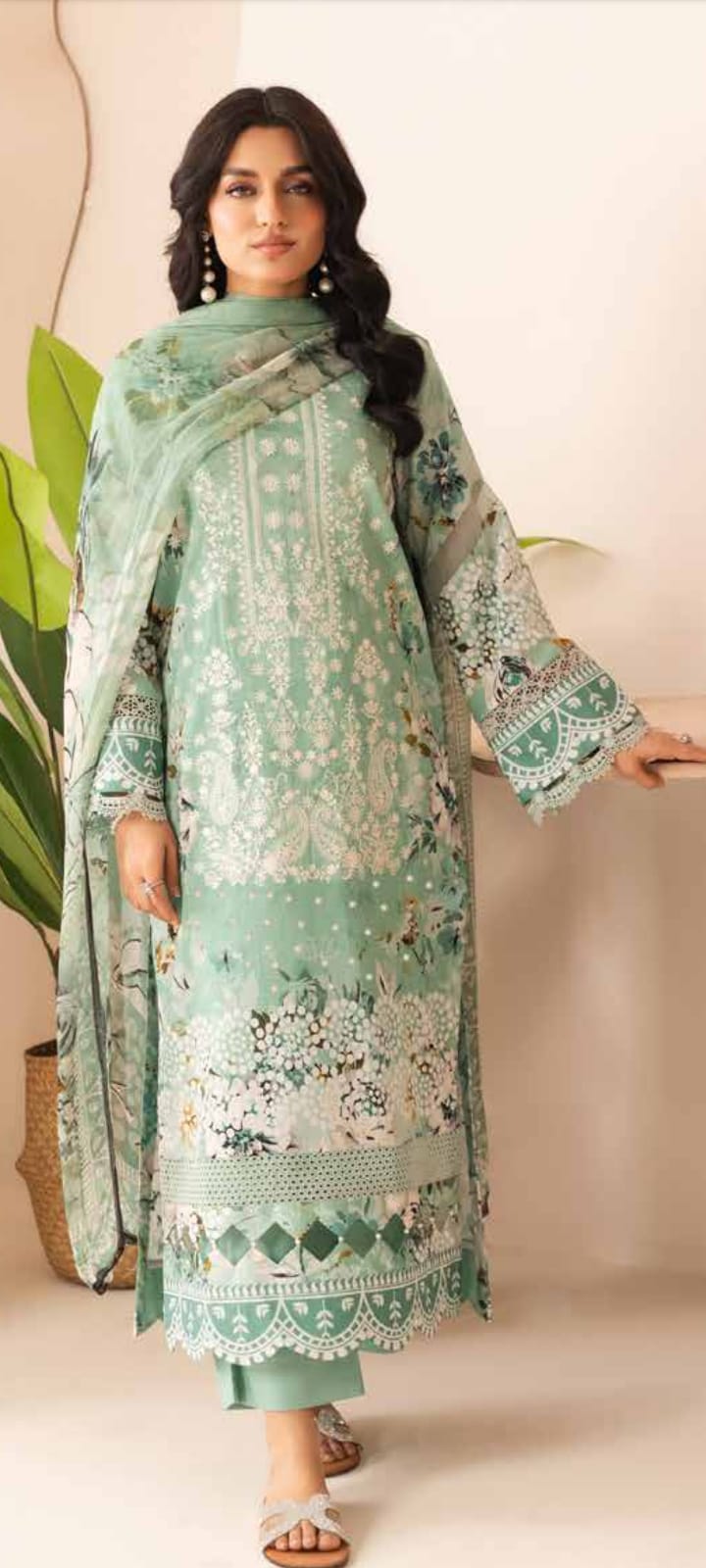 💯 Original Johra Embroidered Lawn 3pc