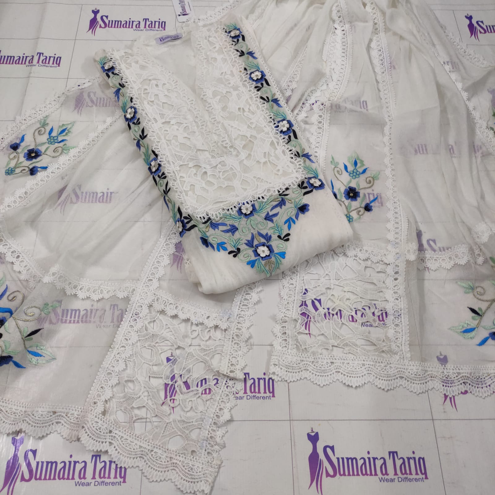Shahzadi Collection Stitch 3pc 💞