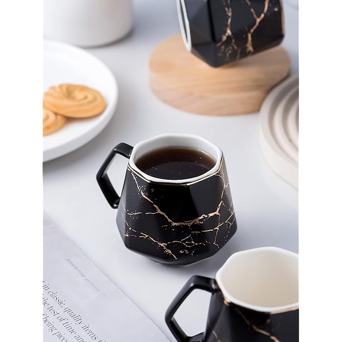 Cups & Bamboo Coasters